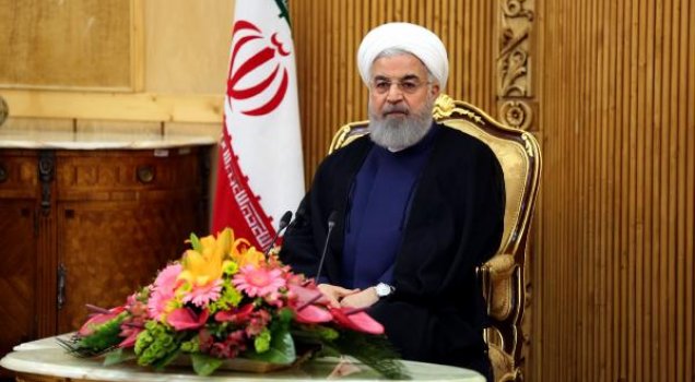Ruhani'den Trump'a: Aslanın kuyruğuyla oynama