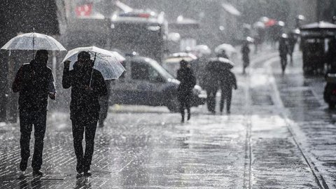 İBB'den İstanbullulara yağış uyarısı