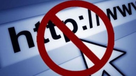 65 internet sitesi için kapatma talebi