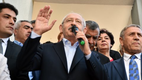 Kemal Kılıçdaroğlu, Akpınar ve Kırşehir Belediyelerini ziyaret etti