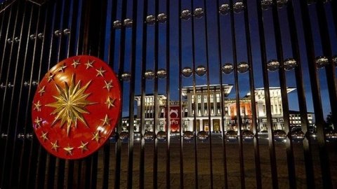 Büyükelçilerin Viyana Sözleşmesi açıklamasına Ankara'dan ilk tepki 