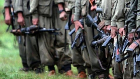 İçişleri Bakanlığı: PKK'dan kaçan 2 terörist teslim oldu