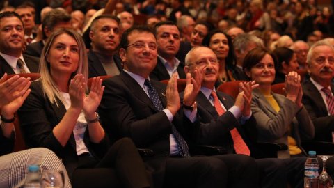 Kılıçdaroğlu ve İmamoğlu CHP Beylikdüzü'nün Vefa Ödülleri Töreni'ne katıldı