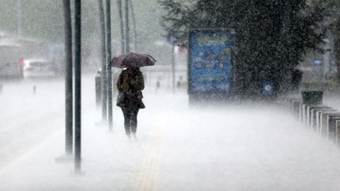 Meteoroloji'den çok sayıda kente kuvvetli yağış ve kar uyarısı!