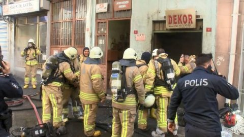 Acı haberi İmamoğlu duyurdu: Yangında yaralanan itfaiye personeli şehit oldu