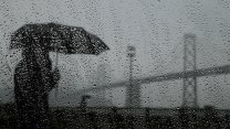 AKOM saat vererek uyardı: İstanbul'a fırtına ve yağış geliyor