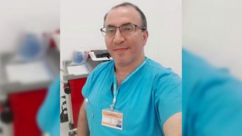 İstanbul'da yoğun bakım çalışanı koronavirüsten hayatını kaybetti