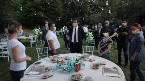 Ekrem İmamoğlu 'Atatürk Kent Ormanı'nda toplu iftara katıldı