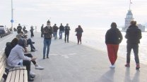İstanbul'da turistler Üsküdar Sahili'ne akın etti