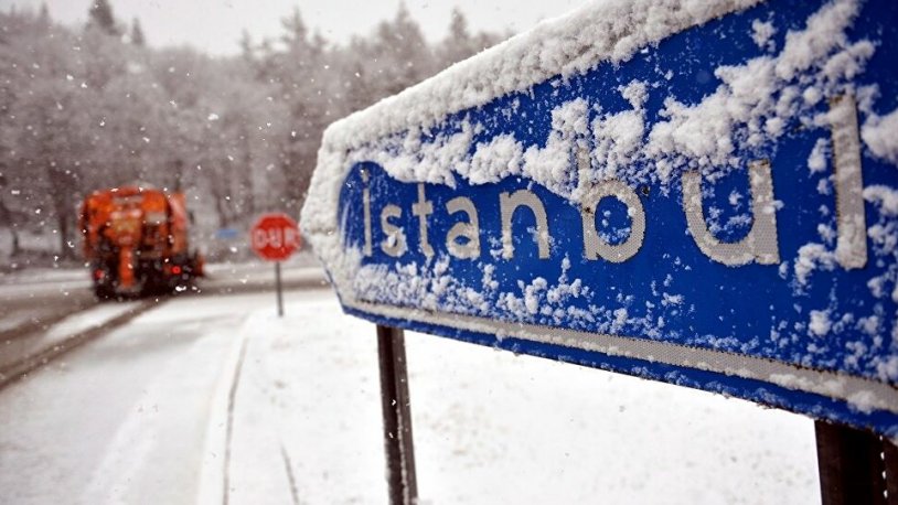Meteoroloji açıkladı: İstanbul'a önce fırtına sonra kar geliyor!