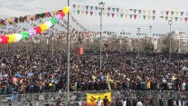 Diyarbakır'da Nevruz kutlamasından kareler