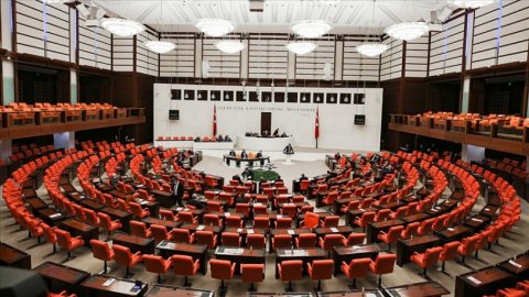 Derya Kömürcü yazdı: Muhalefet Meclis’te çoğunluk olabilir mi?