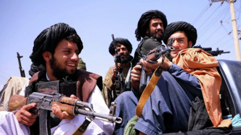 Trump'ın eski danışmanından Taliban hakkında dünyayı ayağa kaldıracak iddia 