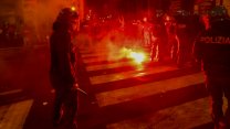 İtalya'da 'Yeşil Geçiş' protestosunda sokaklar karıştı