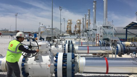 "BOTAŞ, tarihinde ilk kez doğal gaz alımı için yurt dışından kredi aldı"