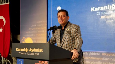 Ekrem İmamoğlu: İstanbul Sözleşmesi'ni savunmaya devam edeceğiz