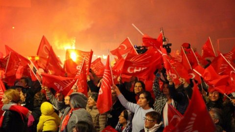 CHP'nin Mersin mitingi krizinin perde arkası: 'Erdoğan alanı dolduramadı ve...'