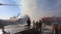 Kartal Belediyesi’nden gemi yangını söndürme çalışmalarına destek