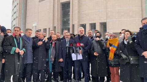 AKP'den yeni Sedef Kabaş ve CHP'li vekiller hamlesi: 81 ilde suç duyurusu