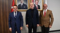 Süleyman Soylu, mahkemenin 'Görevden alın' dediği AKP'li belediye başkanlarını makamında ağırladı