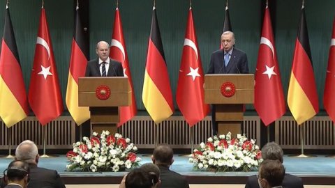 Erdoğan ile Almanya Başbakanı Scholz ortak açıklama yaptı, Montrö vurgusu dikkat çekti