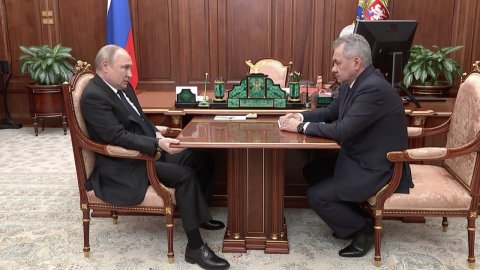 Savunma Bakanı Şoygu, Putin'e bildirdi: Rusya, Mariupol'ü ele geçirdi