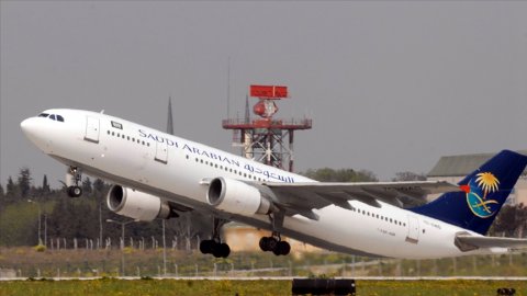 Suudi Arabistan havayolları 2 yıl aradan sonra İstanbul'a ilk tarifeli uçuşunu yapacak