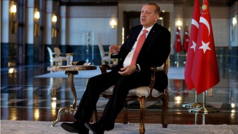 Bloomberg açıkladı: Finlandiya ve İsveç'in NATO üyeliği için Türkiye ne talep ediyor?