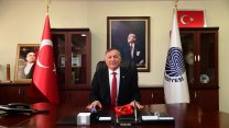 Seyhan Belediye Başkanı Akay: 19 Mayıs’ta yakılan meşale, esareti kabul etmeyen ulusumuzun üzerinde parlıyor