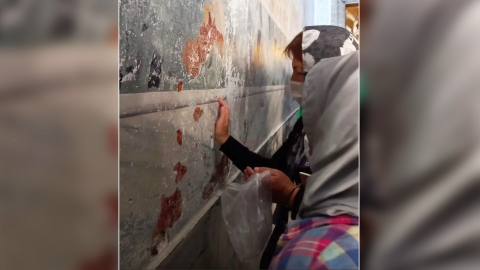Ayasofya'da yeni vandallık iddiası: 'Tarihi yapının bu kez de duvarlarını kazıdılar'