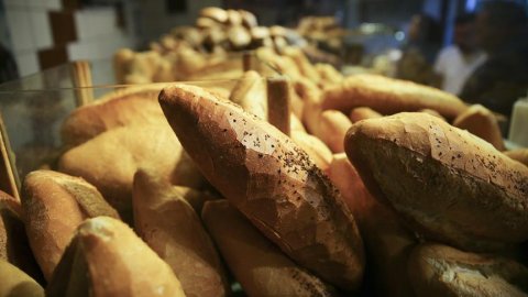 Meclis gündemine taşıdı: Ekmek krizi kapıda