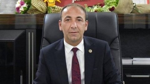 AKP'li belediye başkanı silahlı saldırıya uğradı