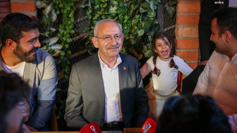 Kılıçdaroğlu, Van'da gençlerle bir araya geldi