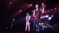 Bon Jovi grubunun bas gitaristi hayatını kaybetti