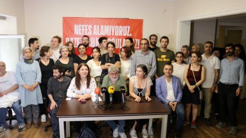 Basın meslek örgütleri gazetecilerin gözaltına alınmasına tepki: 'Arkadaşlarımızı serbest bırakın'