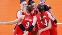 Türkiye A Milli Kadın Voleybol Takımı Japonya'yı mağlup etti: ABD ile karşılaşacak