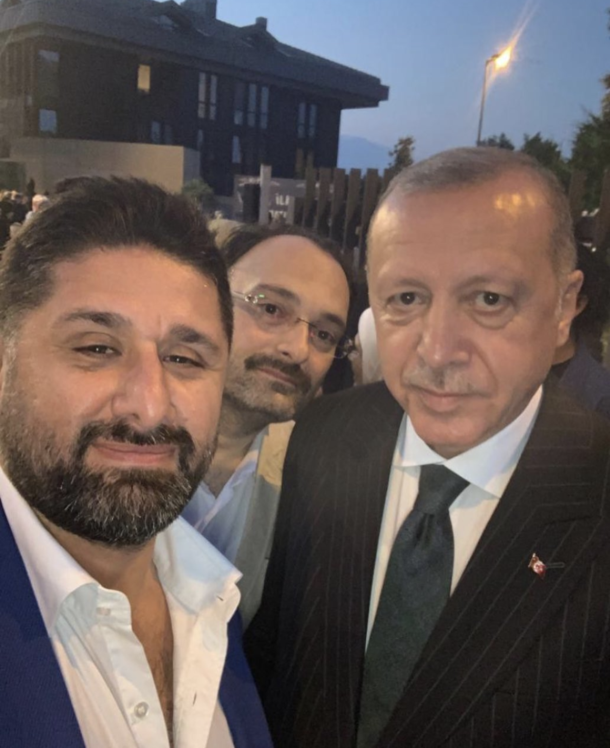 Cinayetten sonra canlı yayın yapmış, Erdoğan forması açmış: Nazmi Arıkan'ın katil zanlısı, İmamoğlu'nu CİMER'e şikayet eden isim çıktı! - Resim : 7