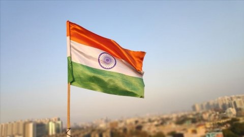 Hindistan'da net sıfır karbon emisyonuna yönelik iklim planı onaylandı