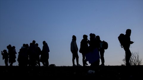 Muğla'da 64 düzensiz göçmen yakalandı