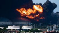 Küba'da ham petrol depolama tesislerinde patlamalar: 121 kişi yaralandı