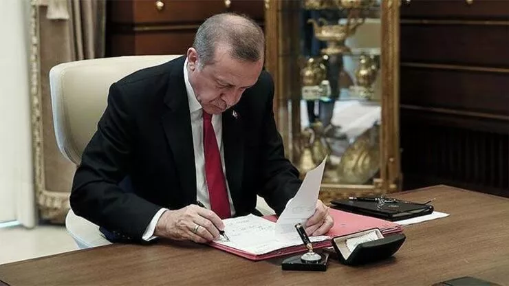 Oy oranı hızla düşmüştü: Cumhurbaşkanı Recep Tayyip Erdoğan'dan AKP kurucularına mektup