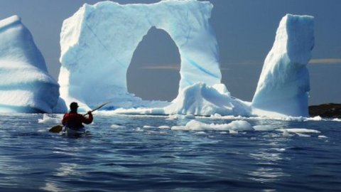 Grönland için bilim insanlarından korkutan rapor: Buzların erimesi kaçınılmaz