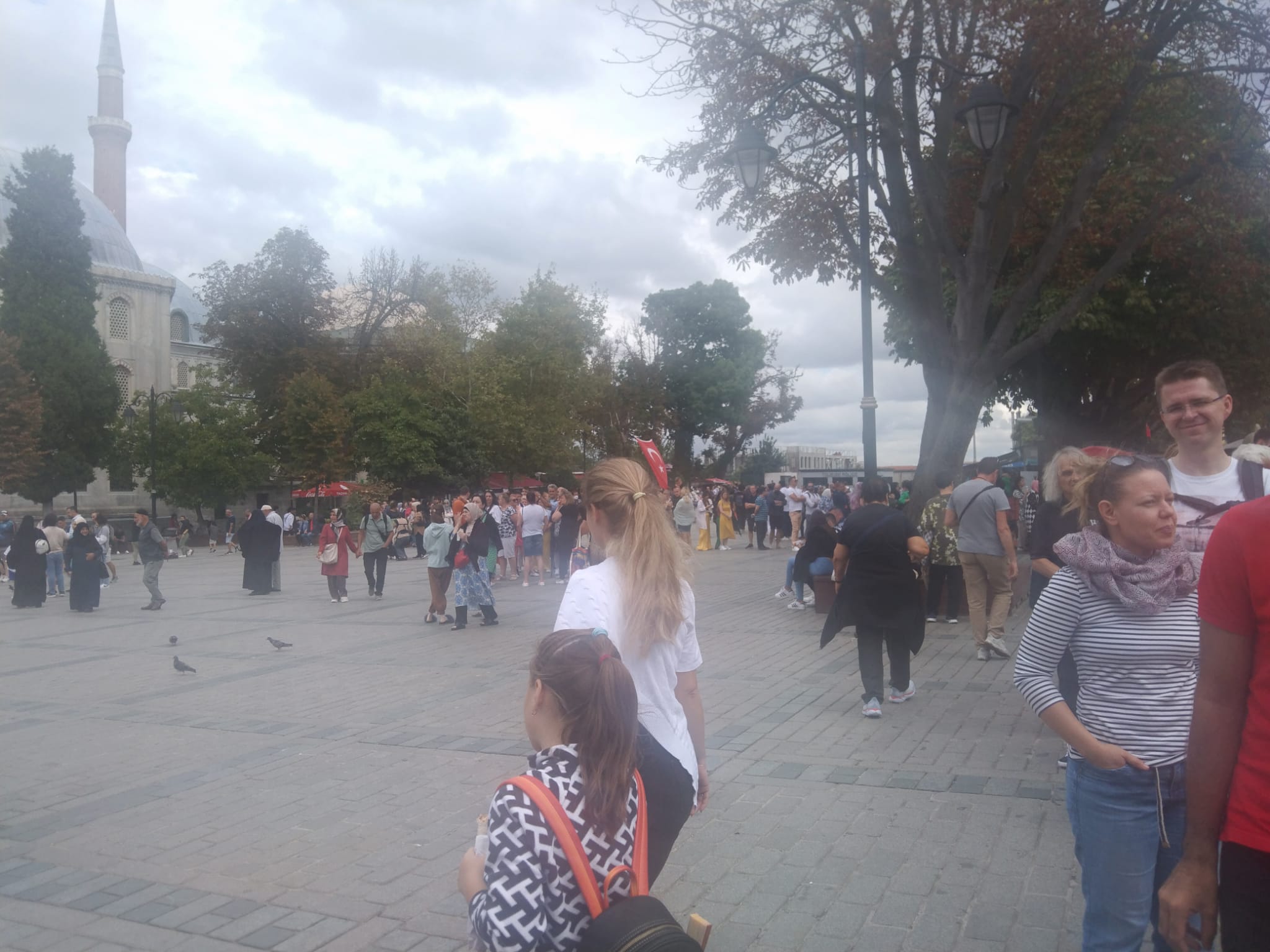Ayasofya'da skandal bitmiyor: 'Çini tablosunun Kâbe parçası nerede?' - Resim : 3
