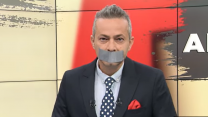 RTÜK'ün Halk TV'ye verdiği cezaların ardından İrfan Değirmenci canlı yayına ağzını bantlayarak çıktı