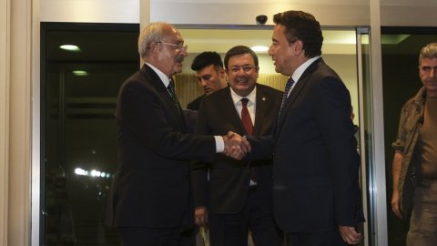 Babacan'dan kurmaylarına: Kılıçdaroğlu bizim gibi düşünüyor