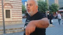 AKP’li şahıs sokak röportajında 'geçinemiyorum' diyen gence saldırdı
